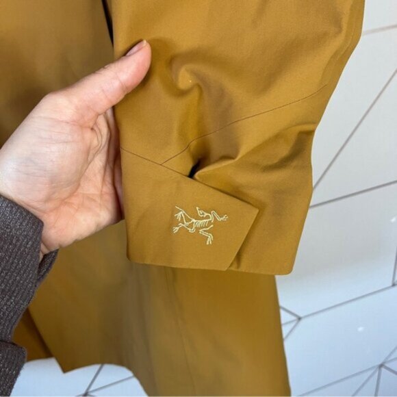 Arc'teryx Aphilia Jacket Yukon Gold - Picture 10 of 15